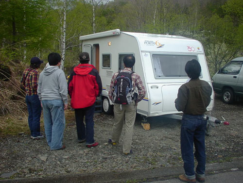 友人の私物のキャンピングカー